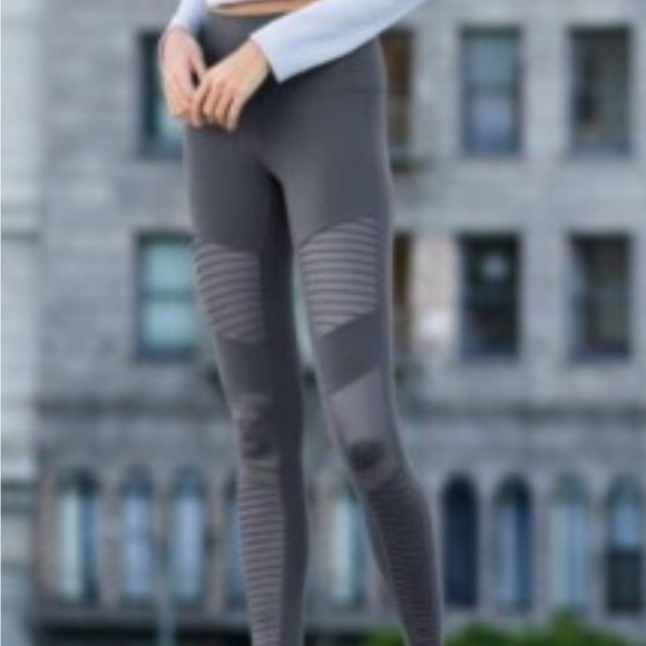Alo Yoga High Waisted Moto Leggings Dark Storm Gray large - Picture 2 of 10